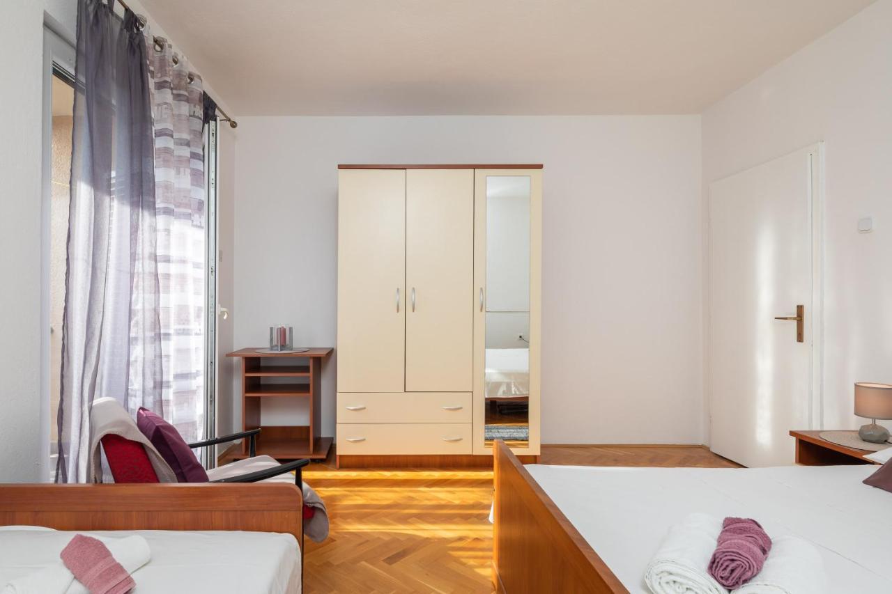 Apartment Beba Дуги Рат Екстериор снимка